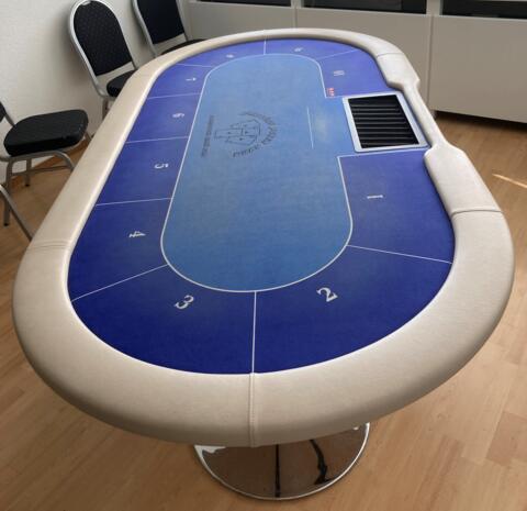 Table de poker à vendre